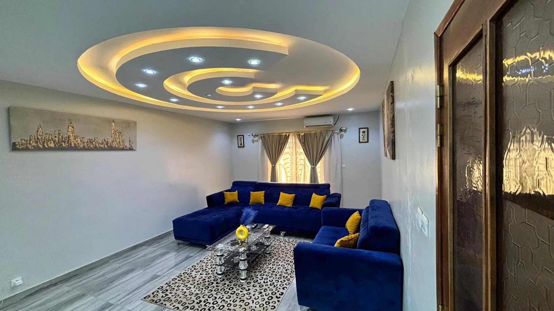 Magnifique Appartement Meuble A Dakar, Rte De Rufisque Apartment
