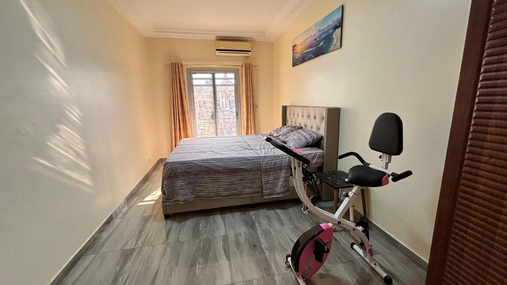 Magnifique Appartement Meuble A Dakar, Rte De Rufisque Apartment